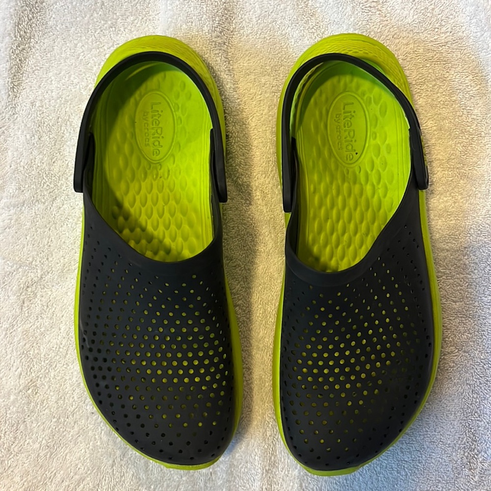 Mens Crocs, black and lime green, size 9-11.